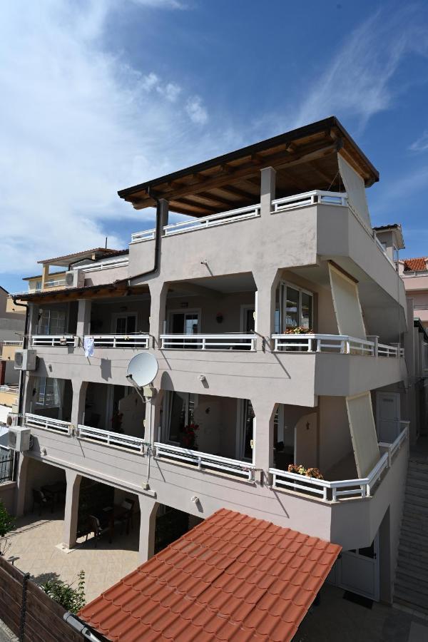 Apartment Kokolo Sea View Hvar Hvar Town Esterno foto